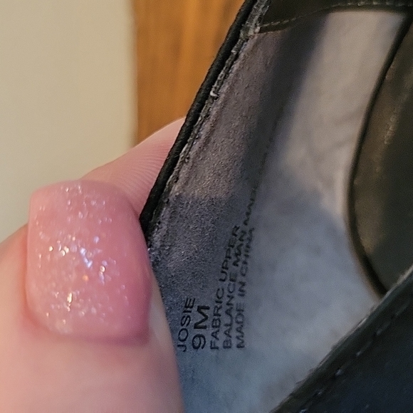 LAST CHANCE! Josie Satin Peep Toe Pumps - Picture 8 of 8